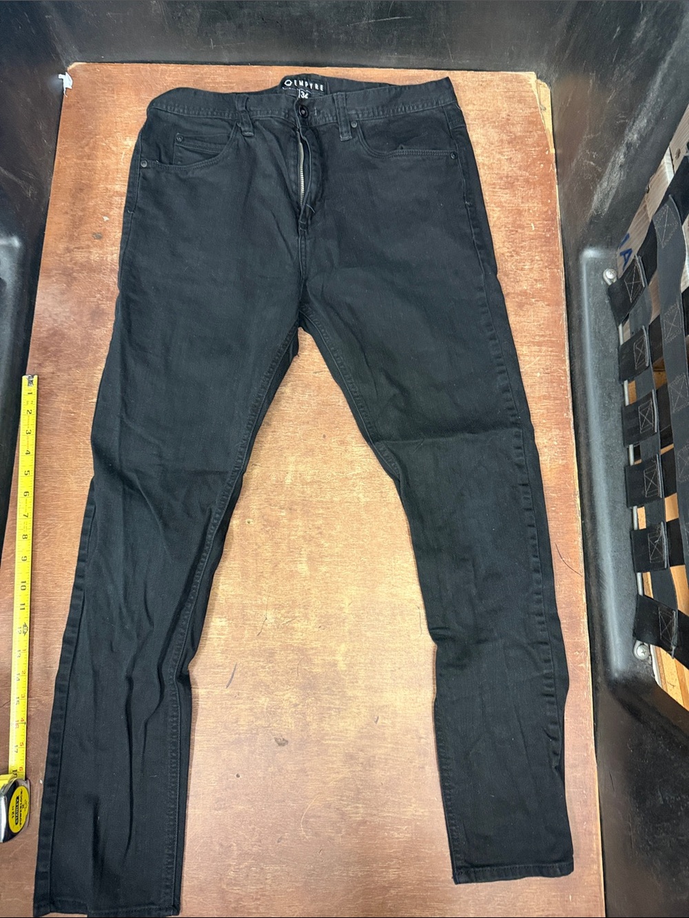 Empyre Men's Black Slim Straight Jeans